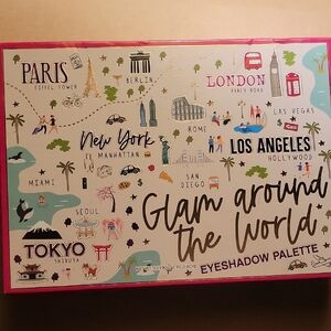 Glam Around the World Eyeshadow Palette
